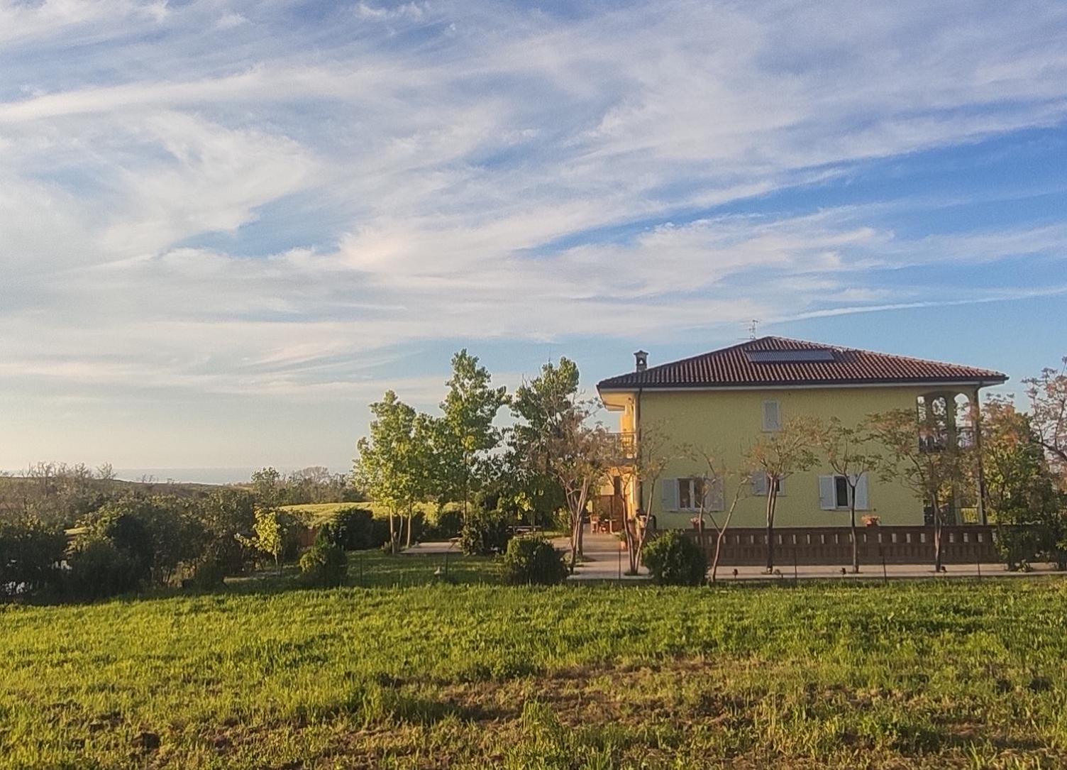 Villa Marianna 瓦斯托 外观 照片